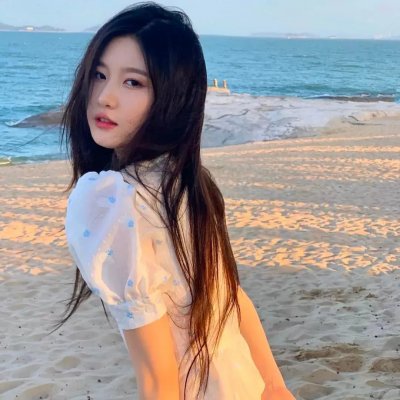 嫁进豪门后，小可怜被宠上天